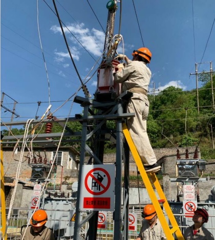 國(guó)家能源集團(tuán)大寨發(fā)電分公司“抓檢修 戰(zhàn)高溫”主動(dòng)出擊“搶”電量