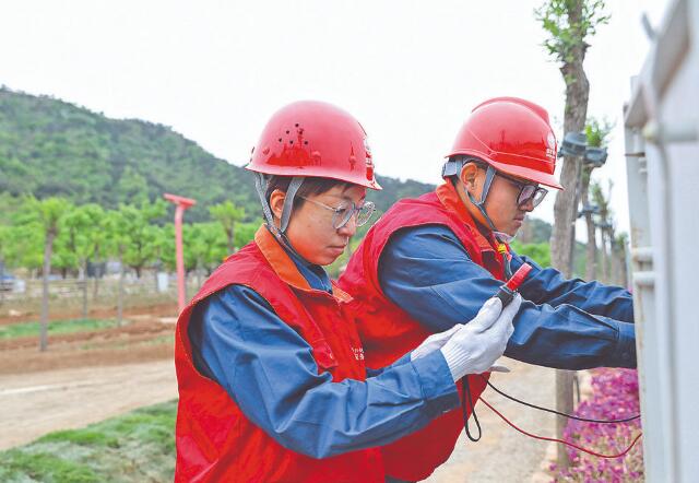 蘇朝陽(yáng)：勤學(xué)善思 服務(wù)為民