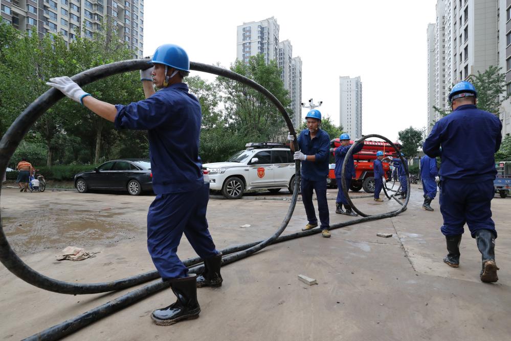 電來了，光就來了——河北涿州加快電力設(shè)施搶修見聞