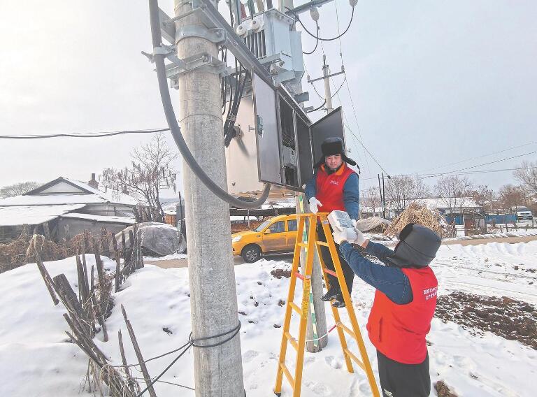 吉林樺甸：村民新建木耳栽培基地 快速架線滿(mǎn)足用電需求