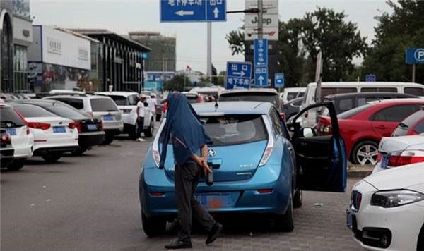 一年新車對折賣 新能源二手車何去何從？